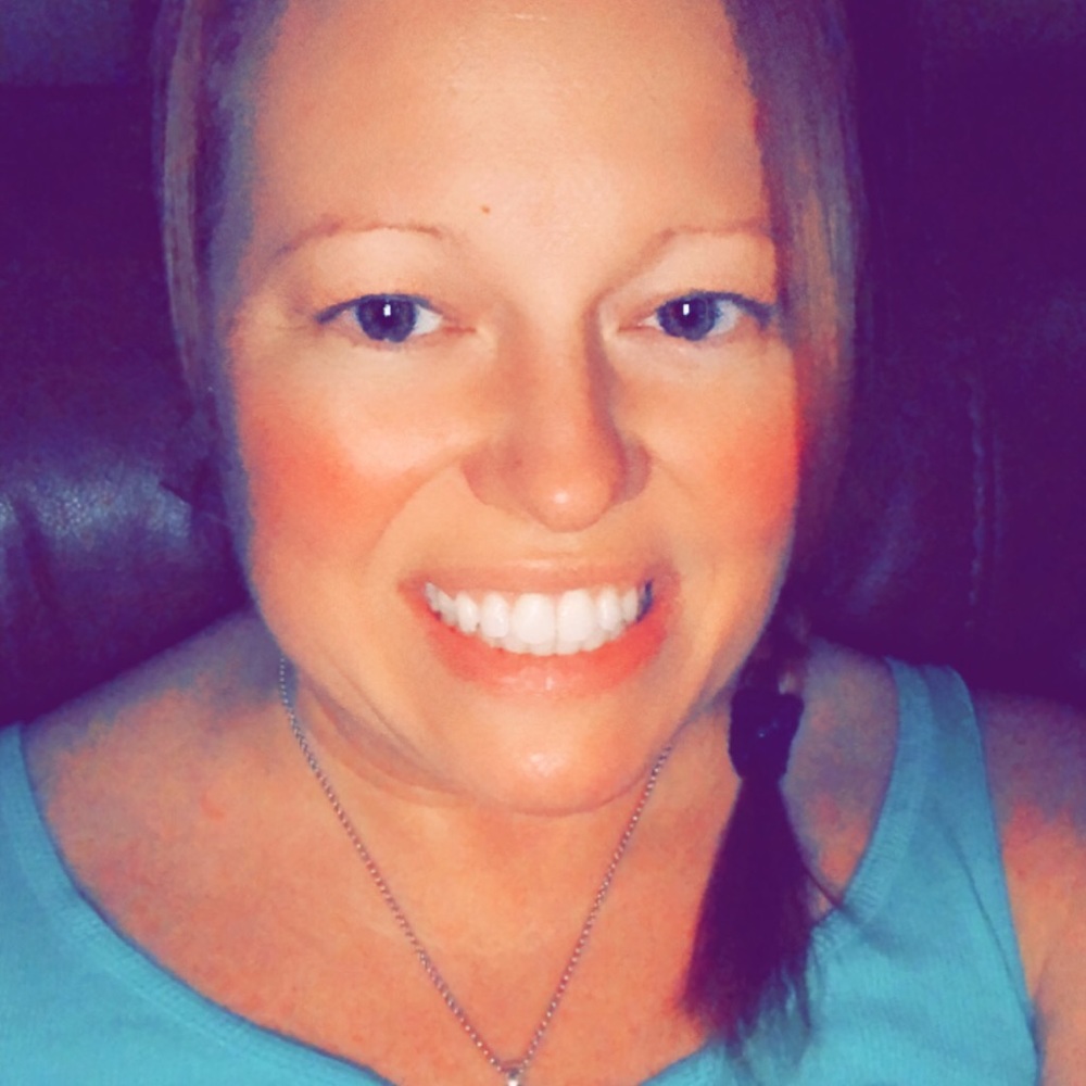 Meet your Posher, Carrie
